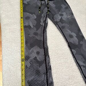 Nike Dri-FIT Black Leggings | SIZE MEDIUM